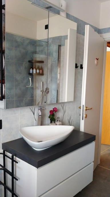 Appartamento Art-apart Lt Con Giardino Privato